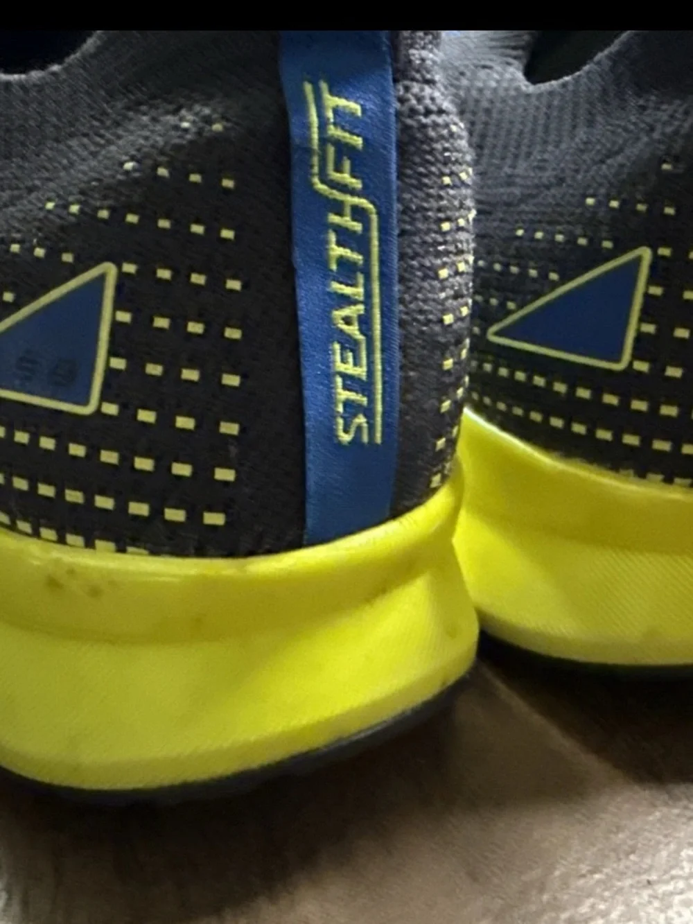 Brooks Levitate StealthFit 5 Blue/Indian Ink/Night Life Men’s Sz 9